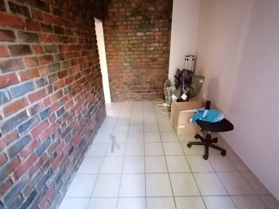 5 Bedroom Property for Sale in Universitas Free State